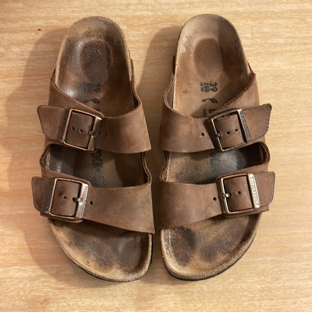 Birkenstock Arizona leather sandals